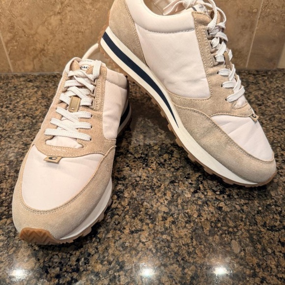 Gently Used - Coach Runner Sneakers 13D Men Beige/Chalk/Oat (No Box) - Picture 1 of 6